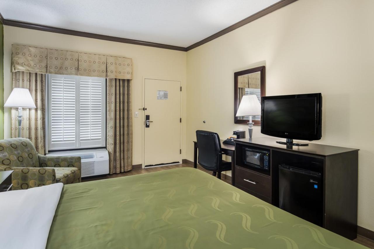 Quality Motel 2*