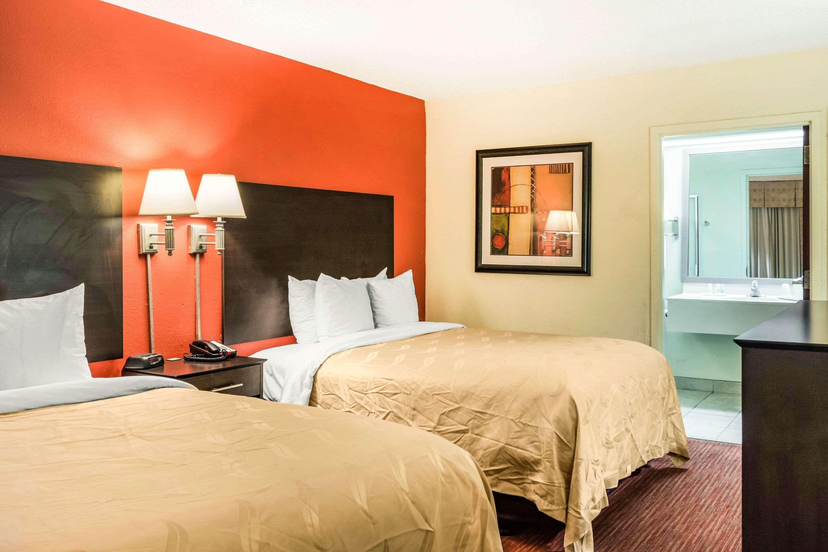 Quality Motel 2*